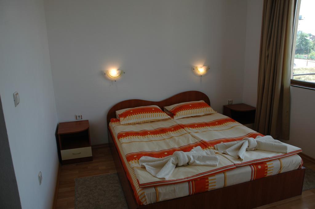 Hotel Strinava 프리모르스코 외부 사진