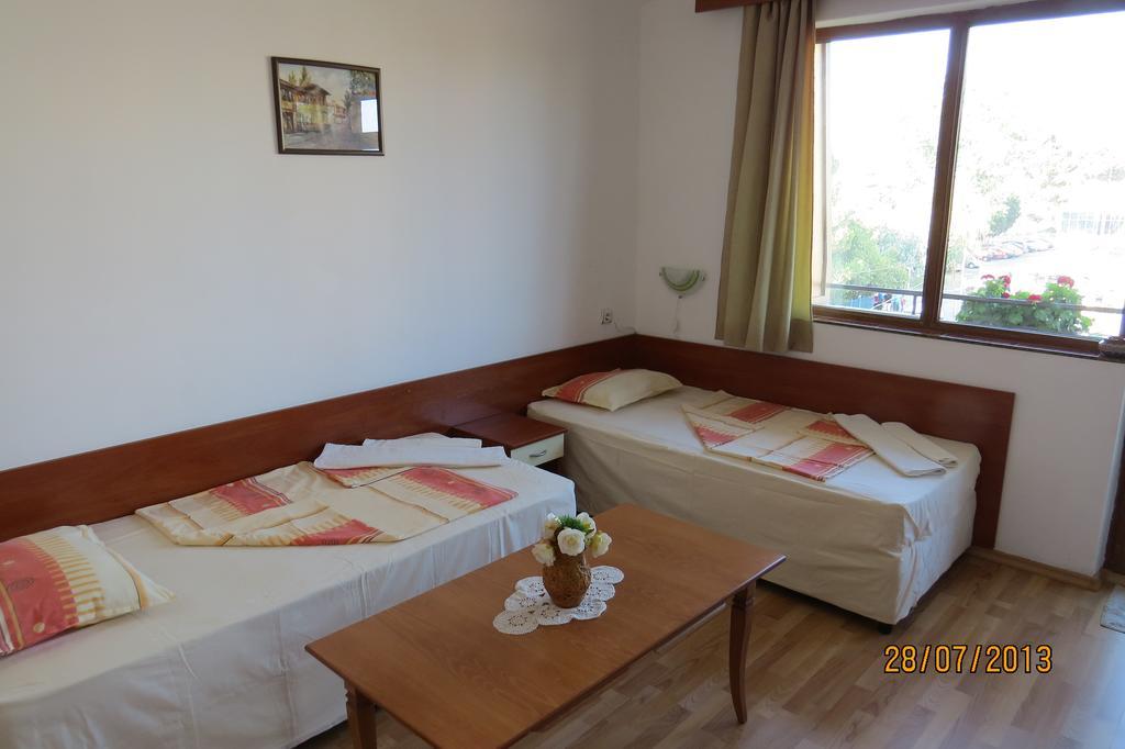 Hotel Strinava 프리모르스코 외부 사진